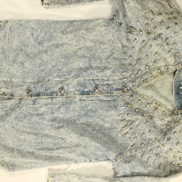 Monique Fashions Acid Washed Studded Denim Top Sz Small - Picture 3 of 10